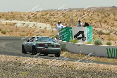 media/May-31-2025-CalClub SCCA (Sat) [[2c1a04e1ee]]/Qualifying/Group 5/Turn 4/